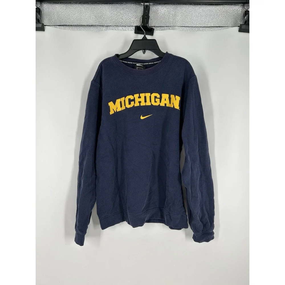 Michigan‎ Wolverines Center Swoosh Nike Club Fleece Crewneck Sweatshirt Large